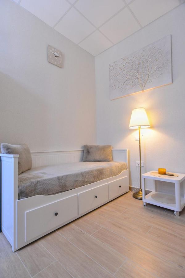 Md Studio Apartman Rijeka Luaran gambar